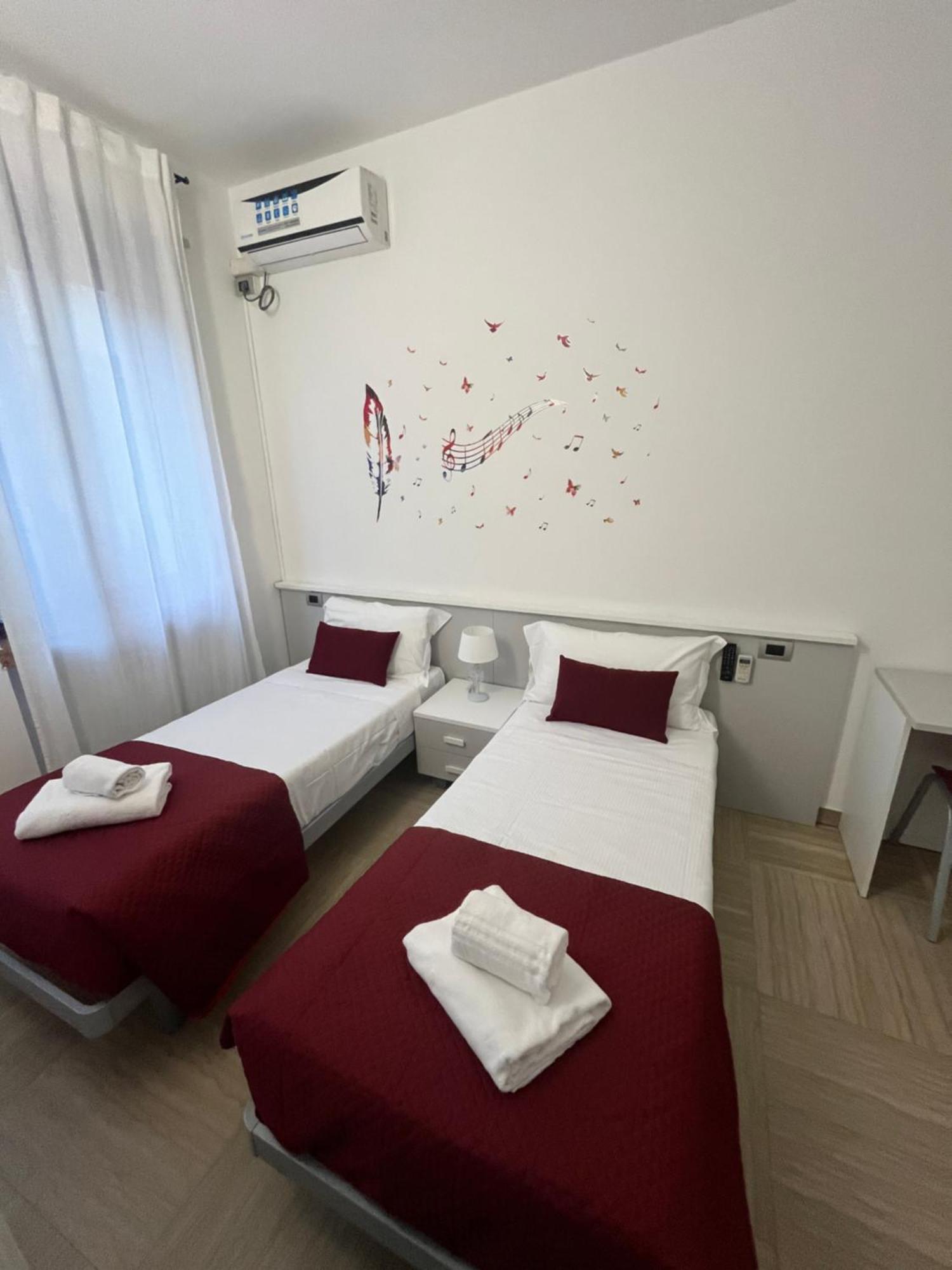 La Lirica Rooms เวโรนา ภายนอก รูปภาพ