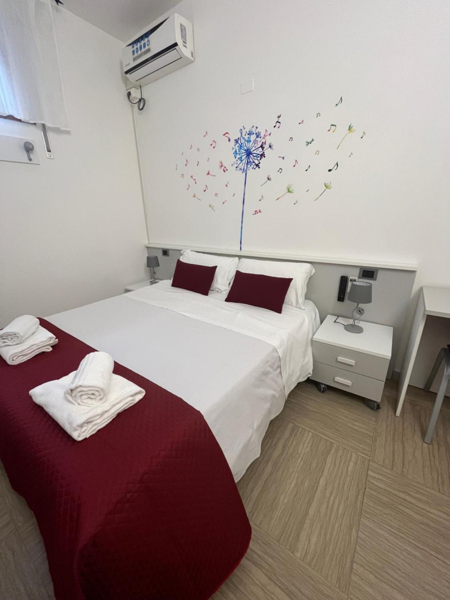 La Lirica Rooms เวโรนา ภายนอก รูปภาพ