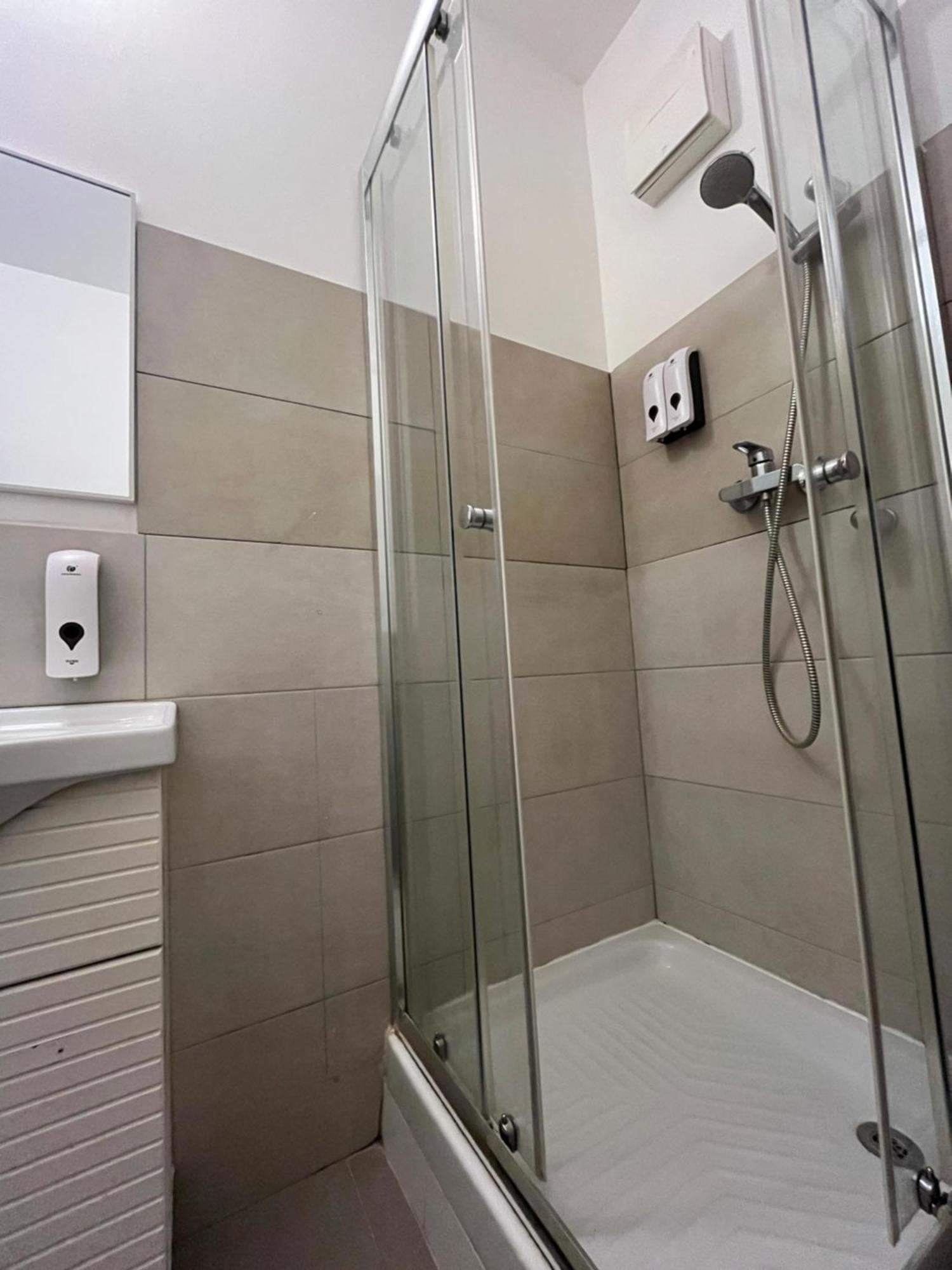 La Lirica Rooms เวโรนา ภายนอก รูปภาพ