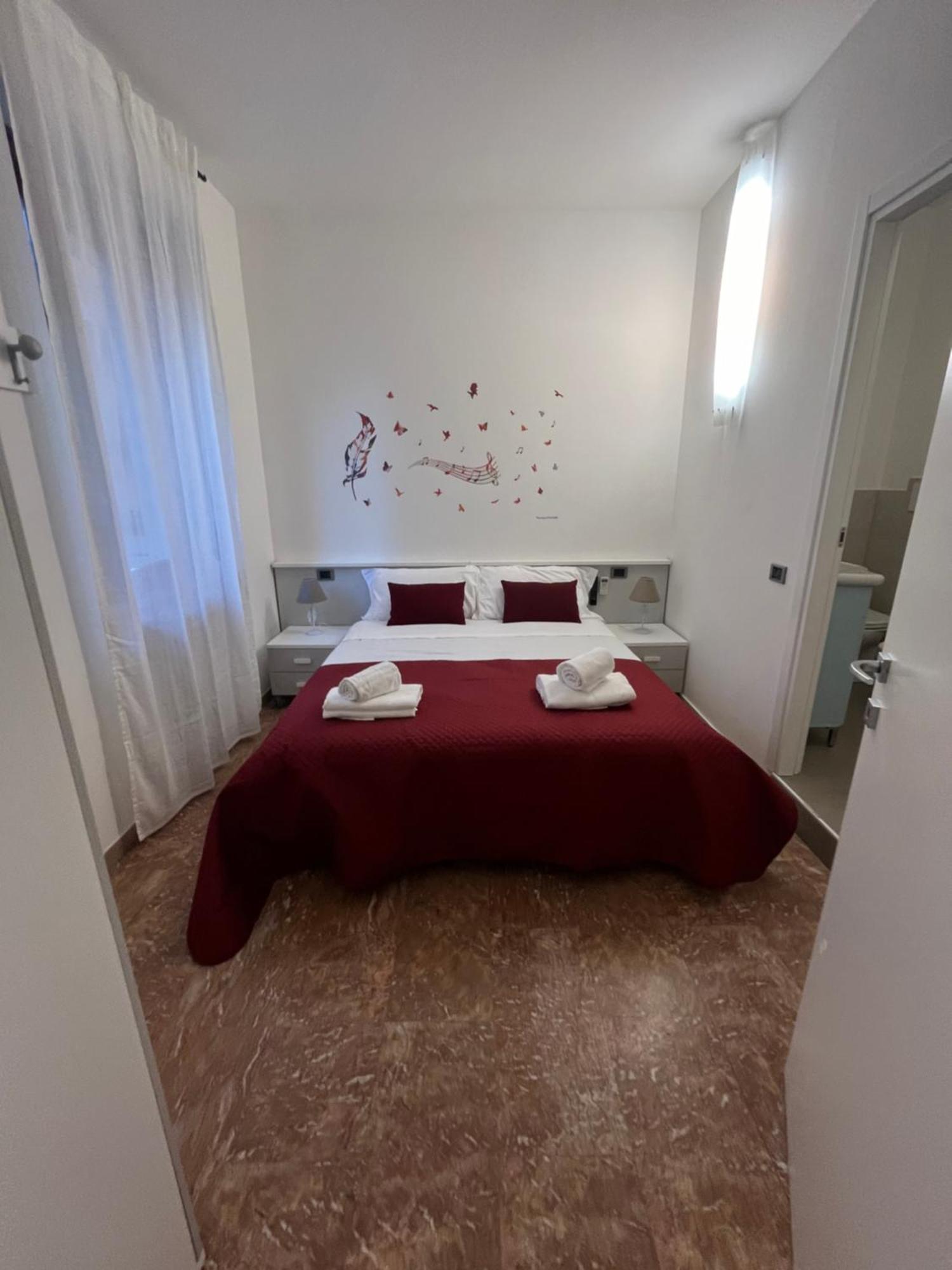 La Lirica Rooms เวโรนา ภายนอก รูปภาพ
